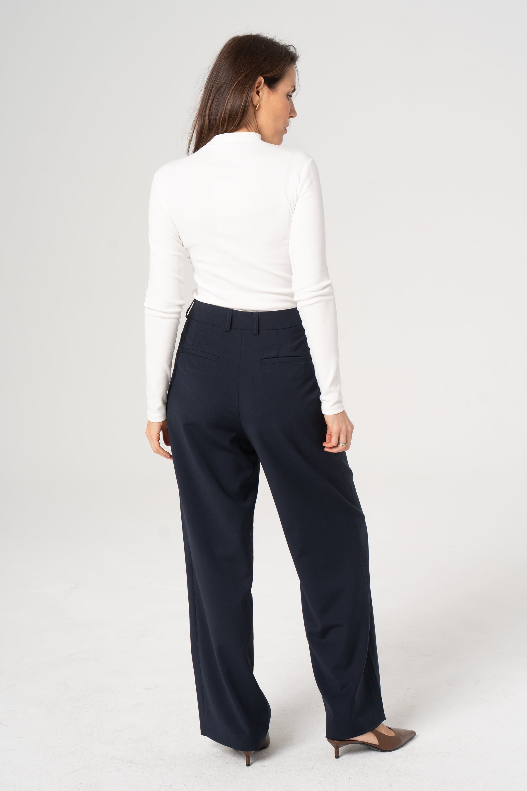 EWELINA navy wool trousers