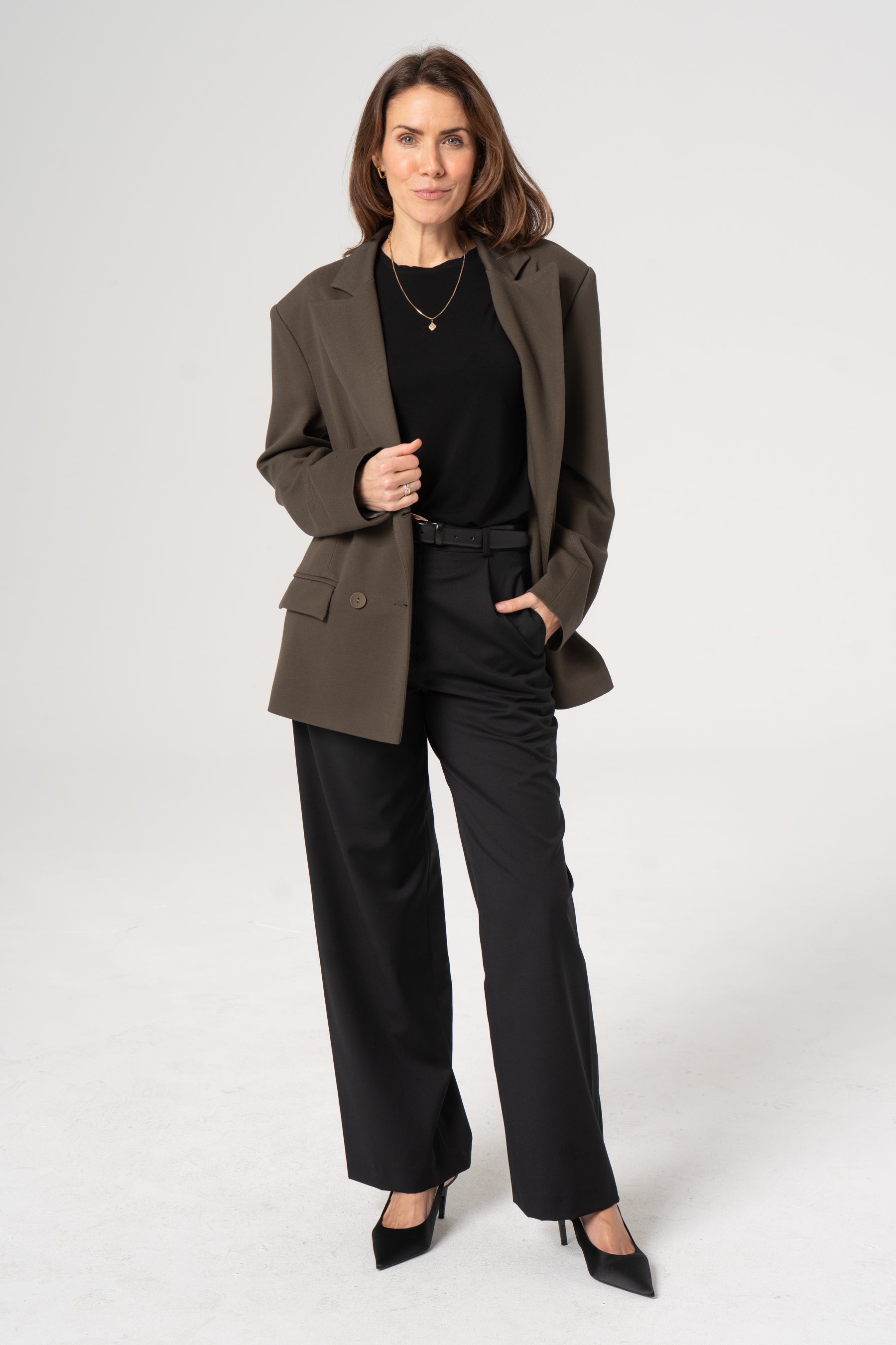 EWELINA black wool trousers