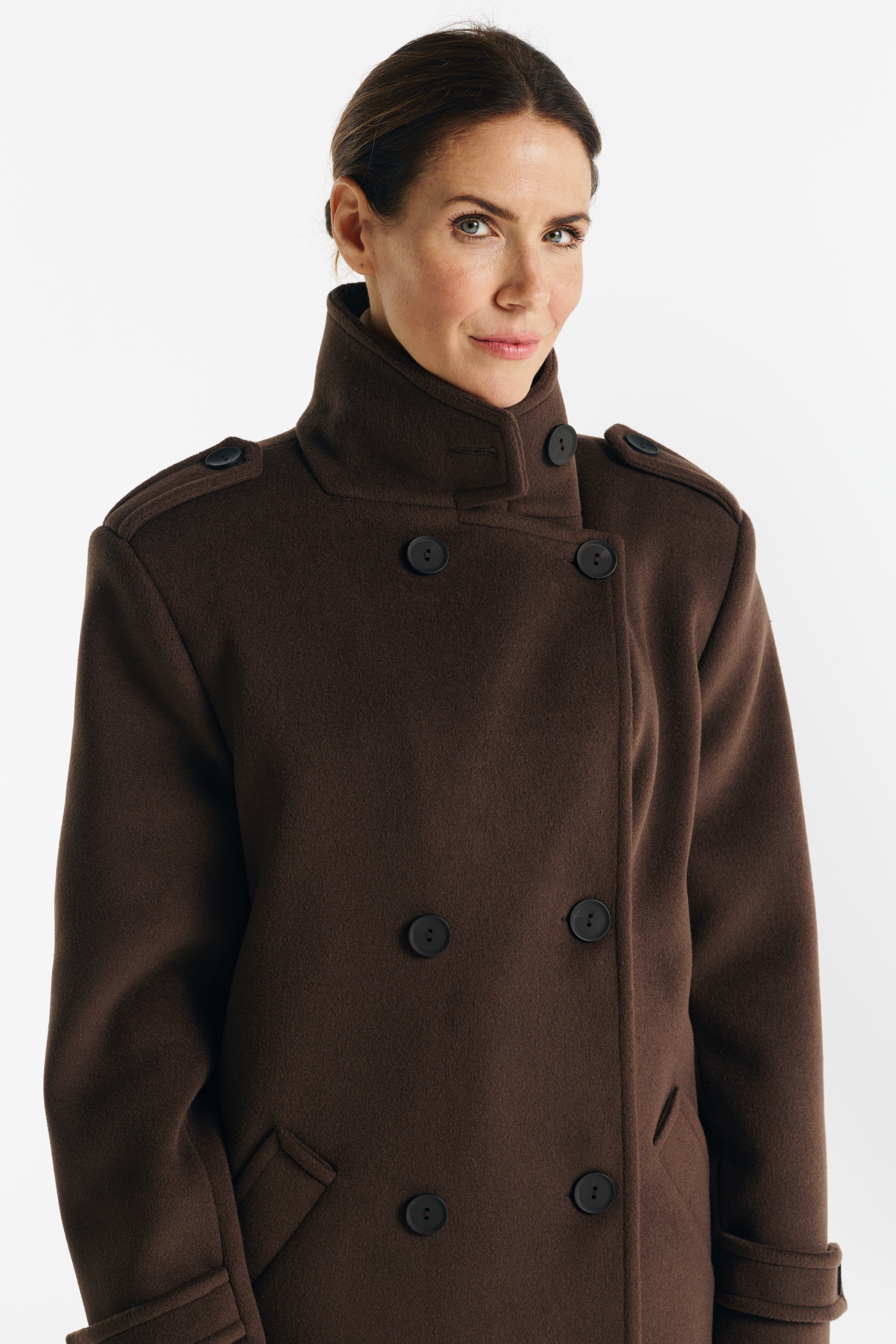 LIDIA chocolate coat