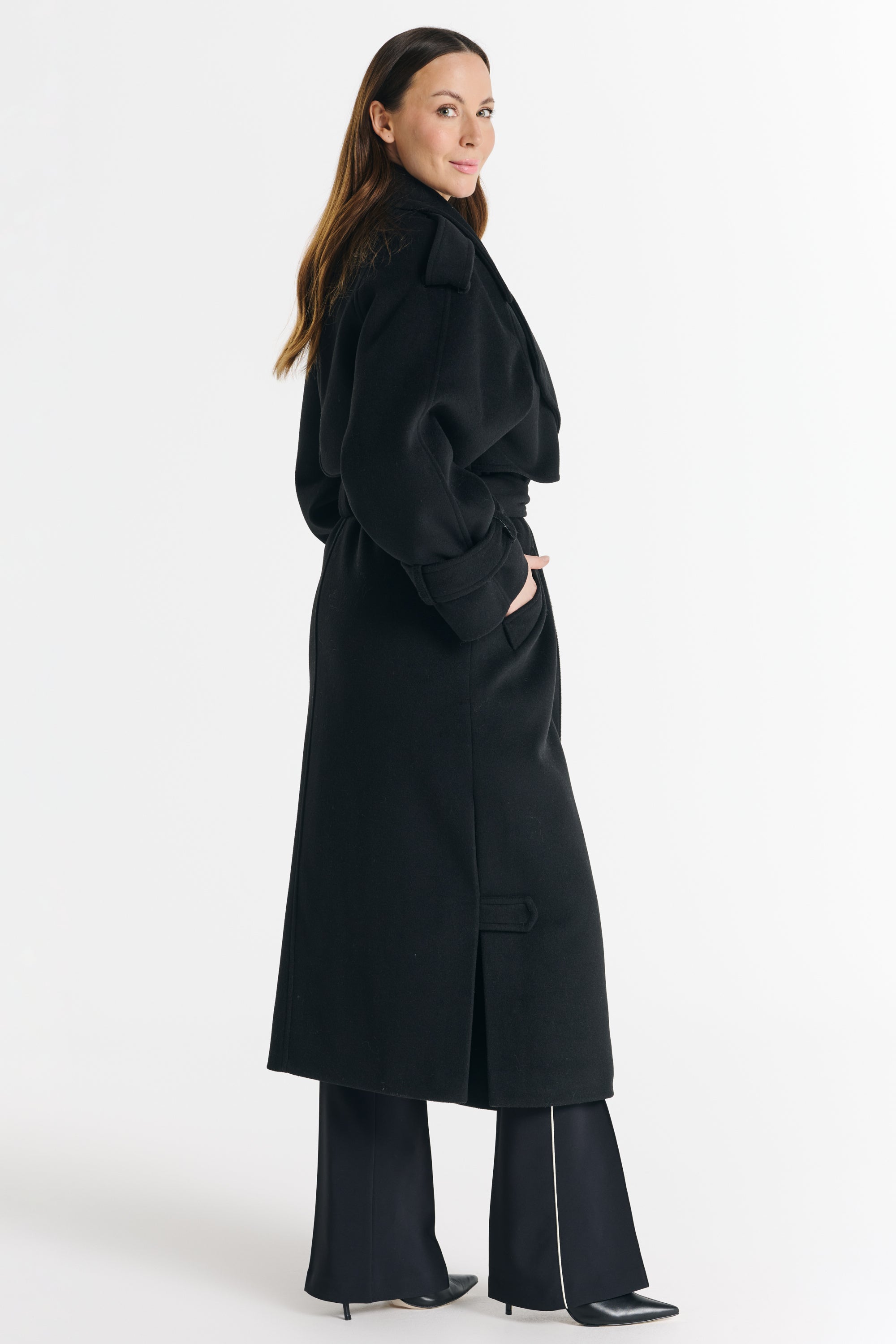 BARBARA coat black