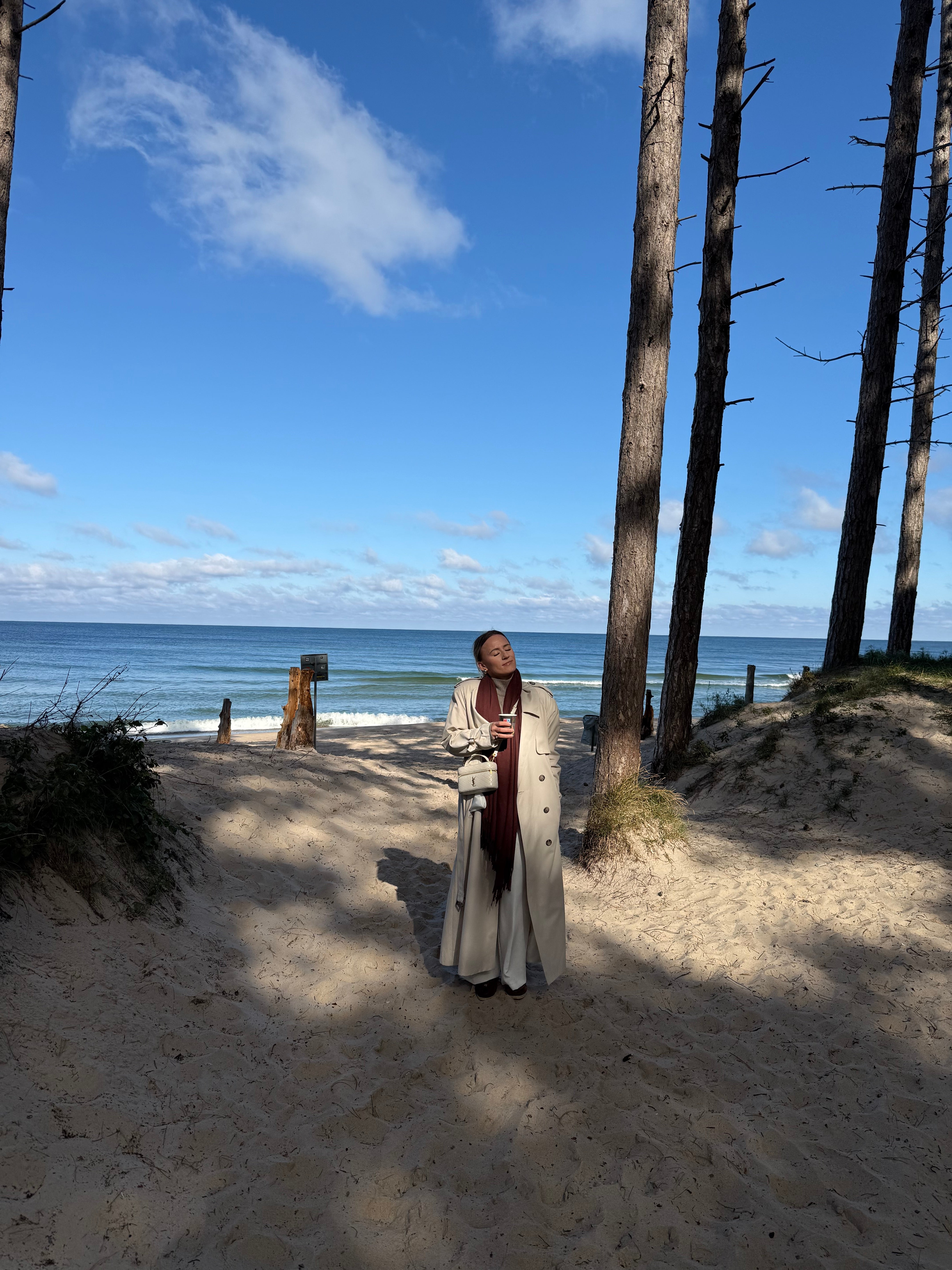 CYNTIA cream trench coat