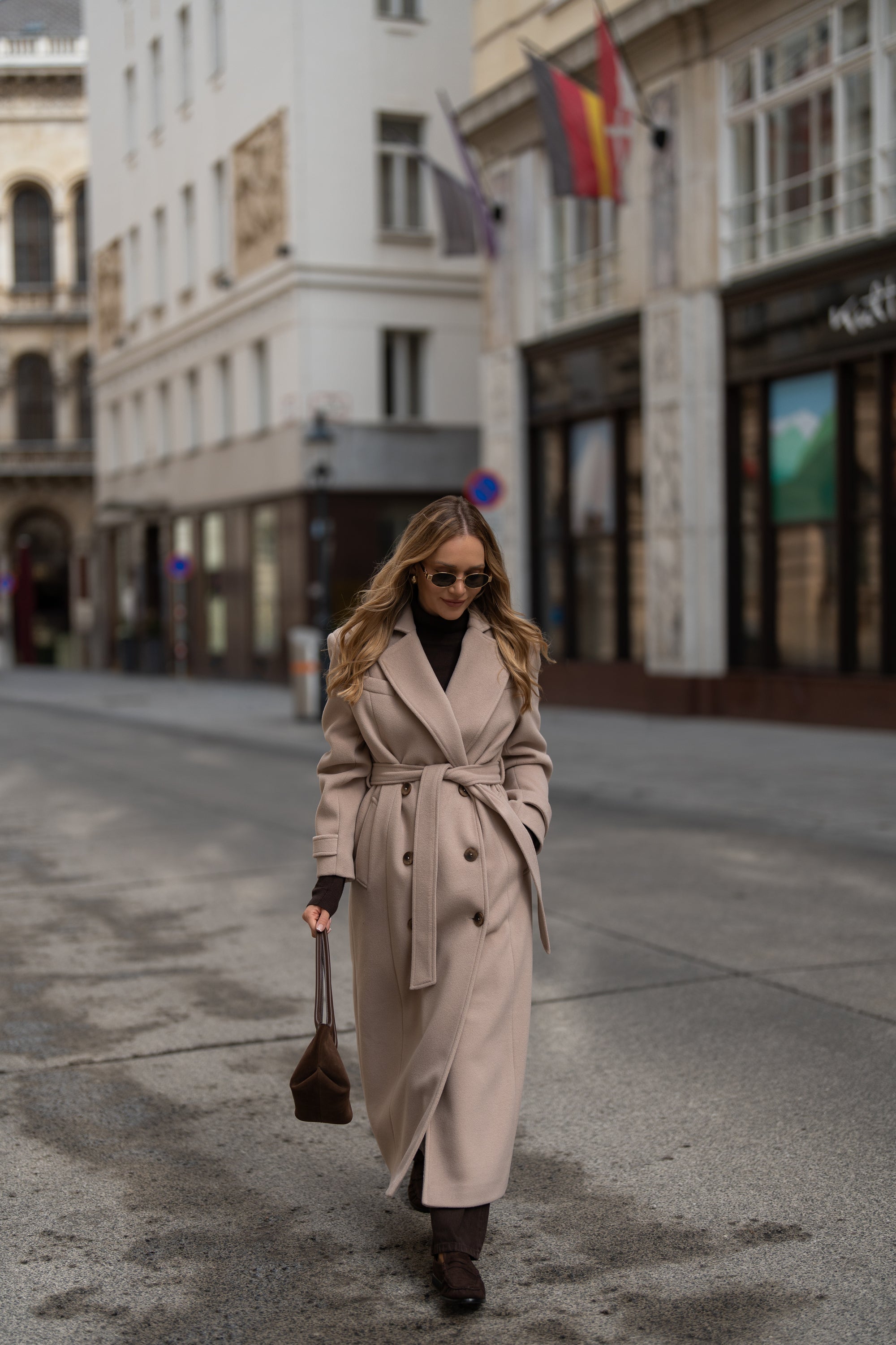 MALWINA maxi coat beige