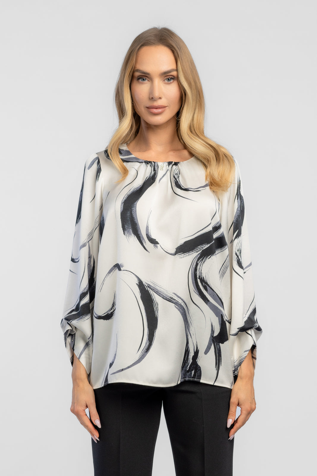 LUCY cream print blouse