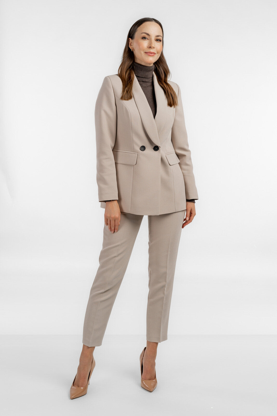 NADIA latte women's suit