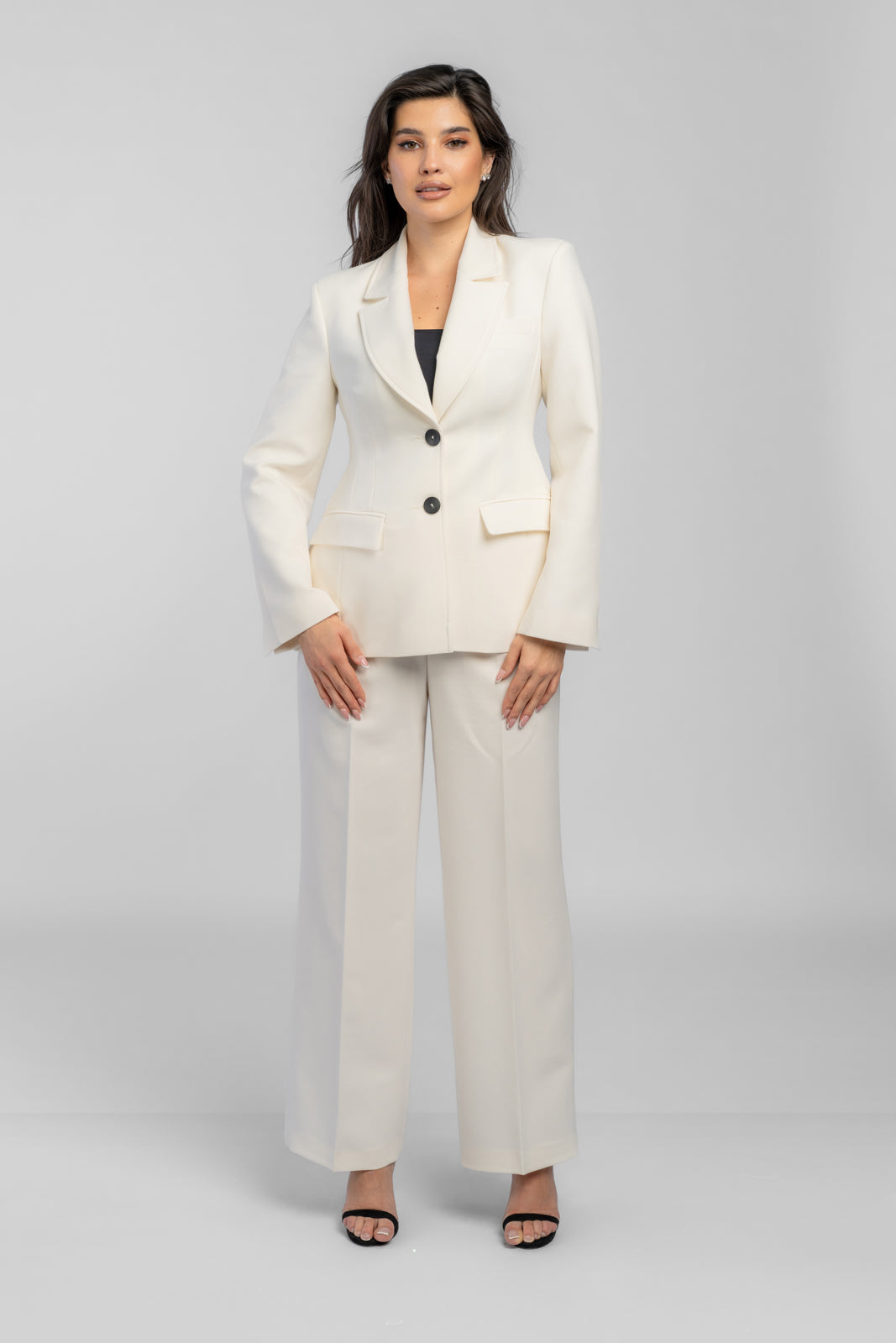 OPRAH cream women's suit