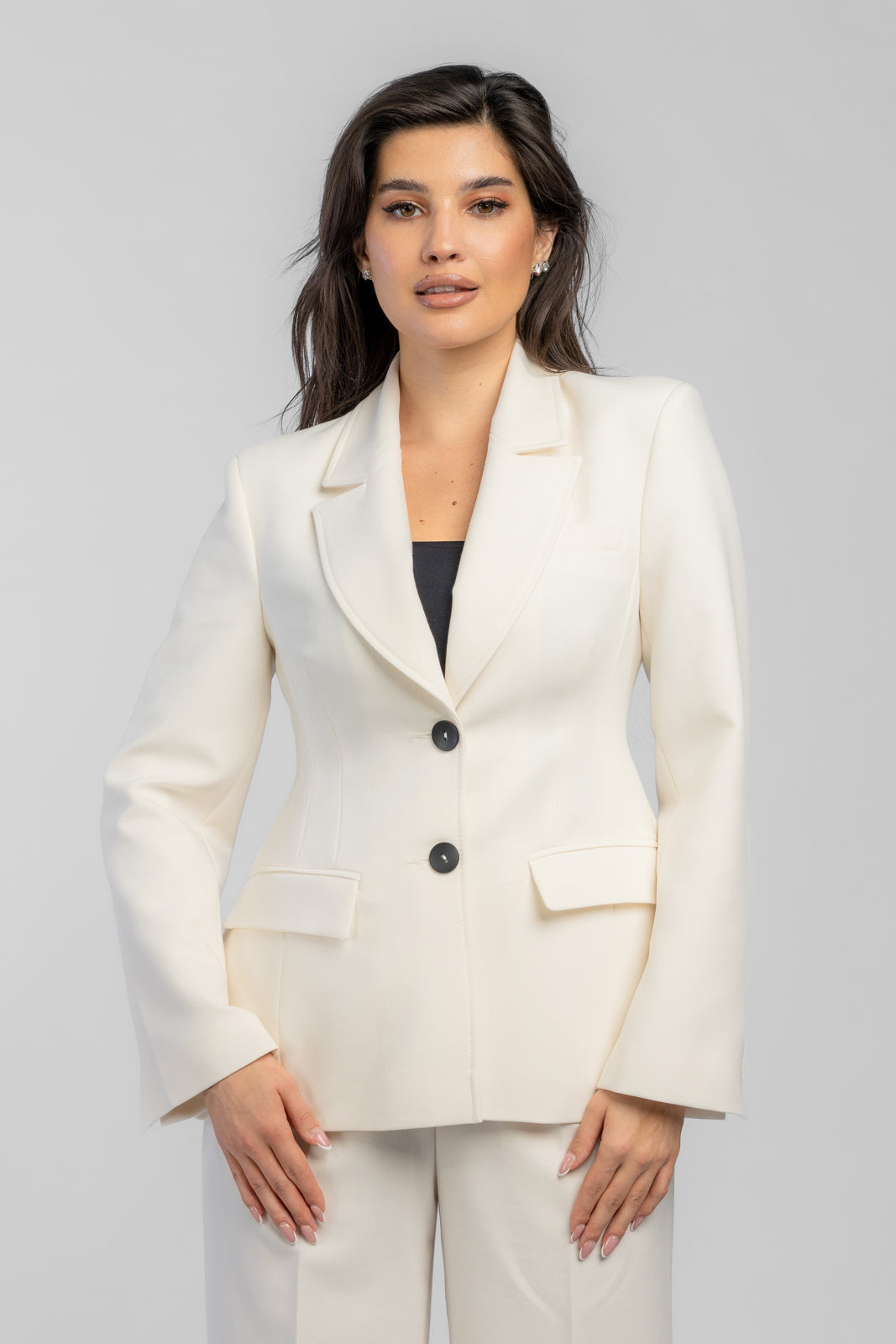 OPRAH cream women's suit