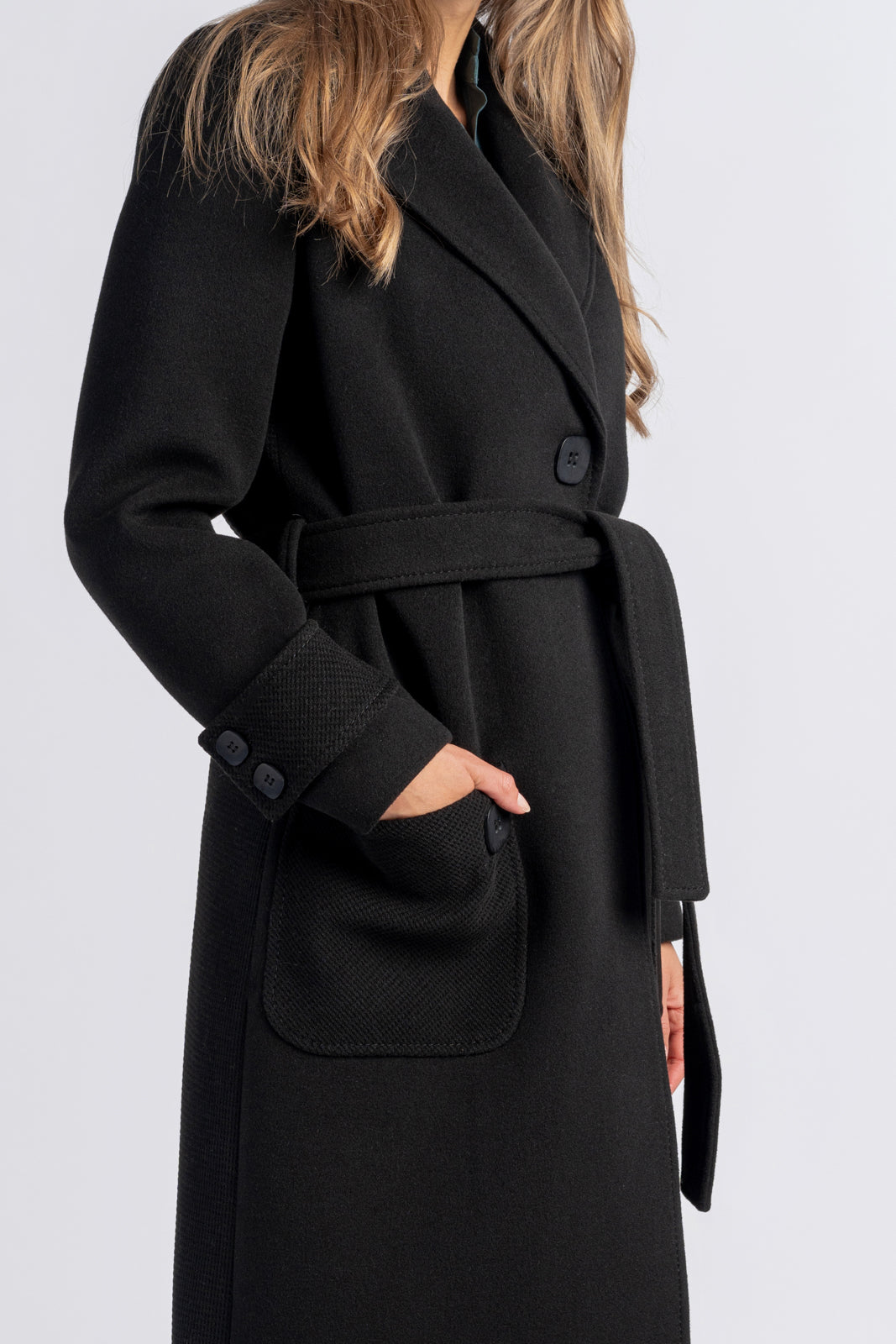 ESTERA coat black