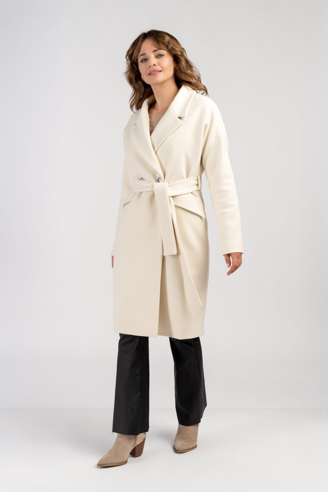 FABIA ecru coat