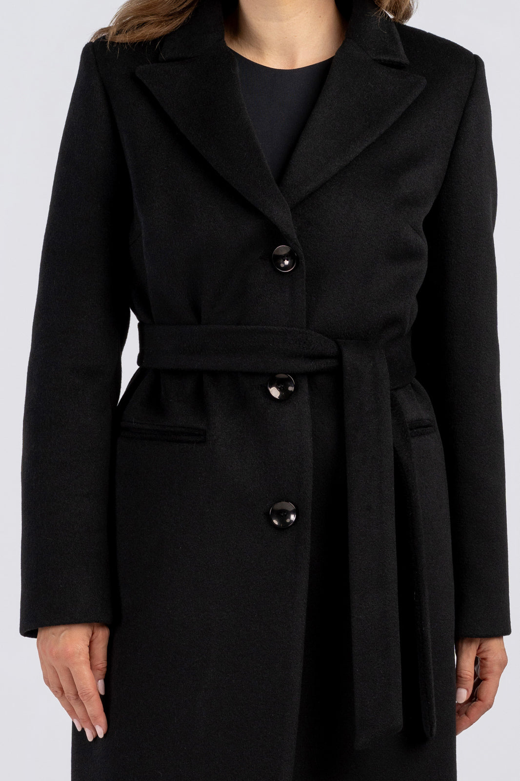 MOLLIE coat black