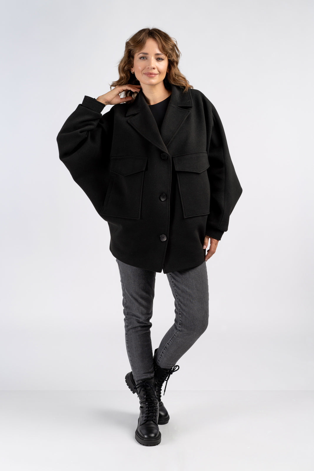 OMENA coat black