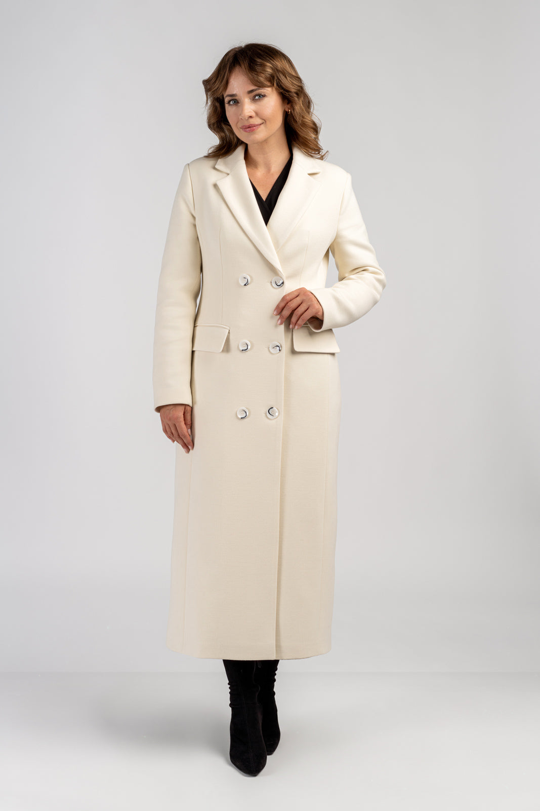 VIVIENNE ecru coat