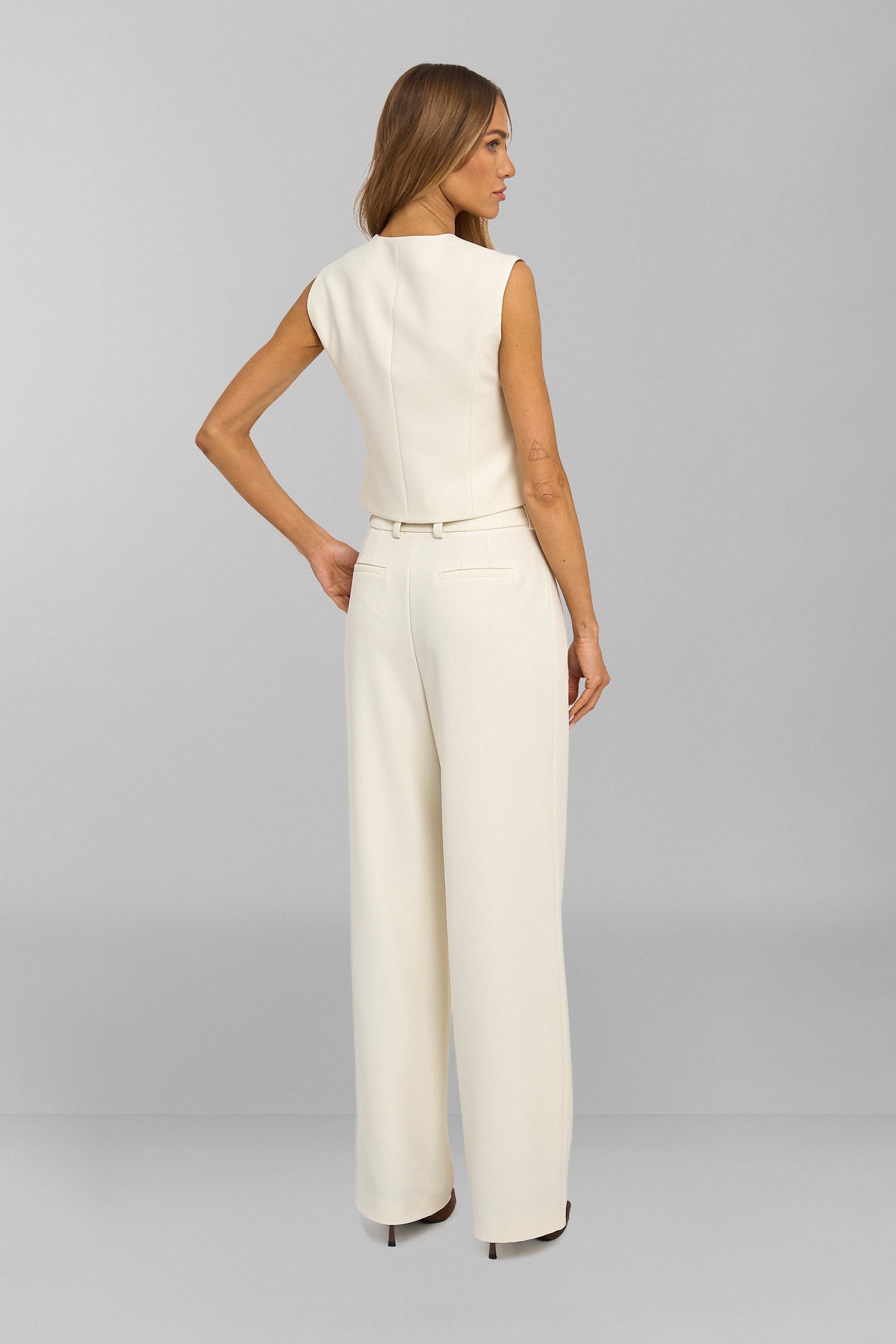EWELINA cream trousers