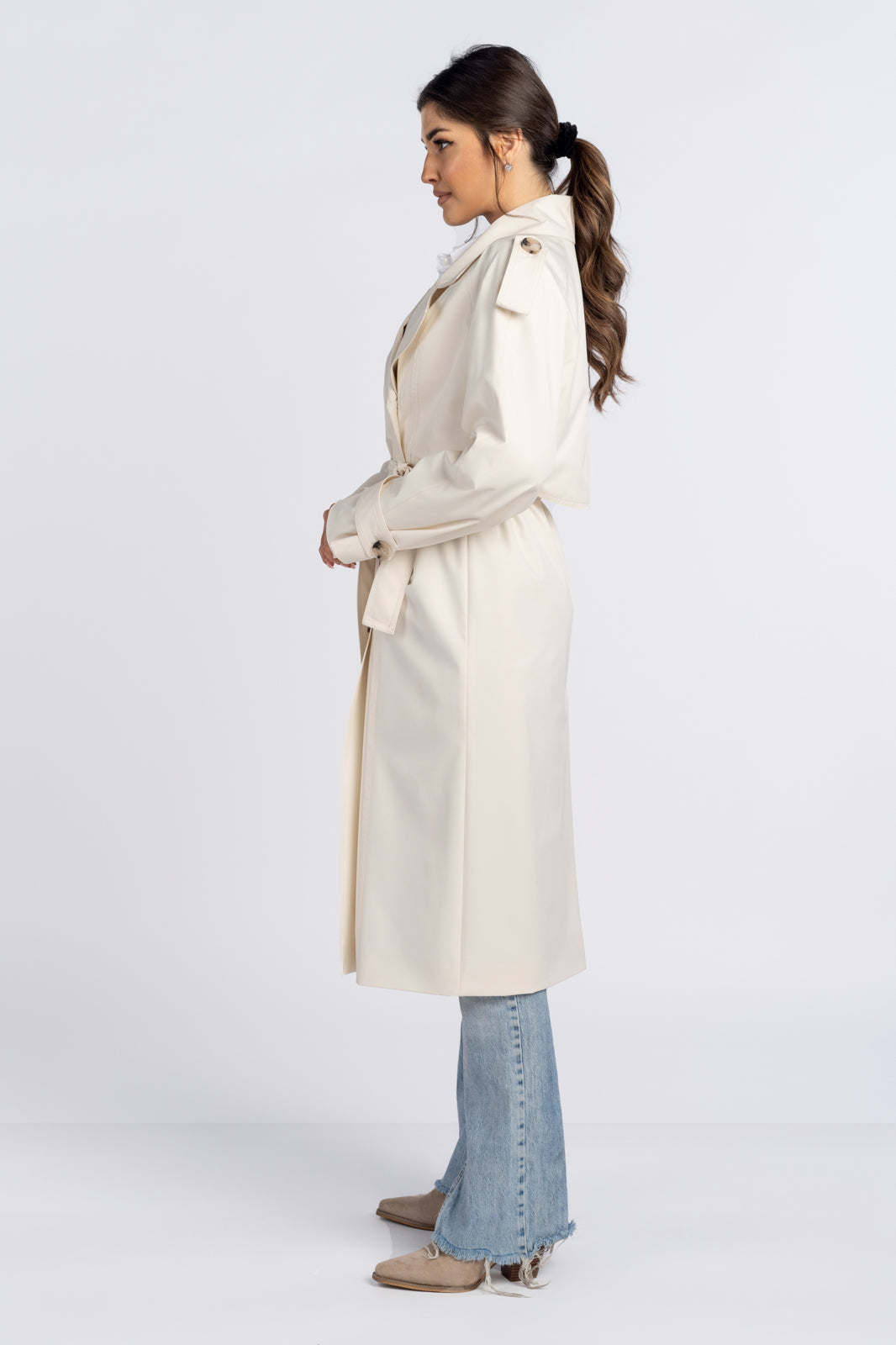 AMANDA ecru trench coat