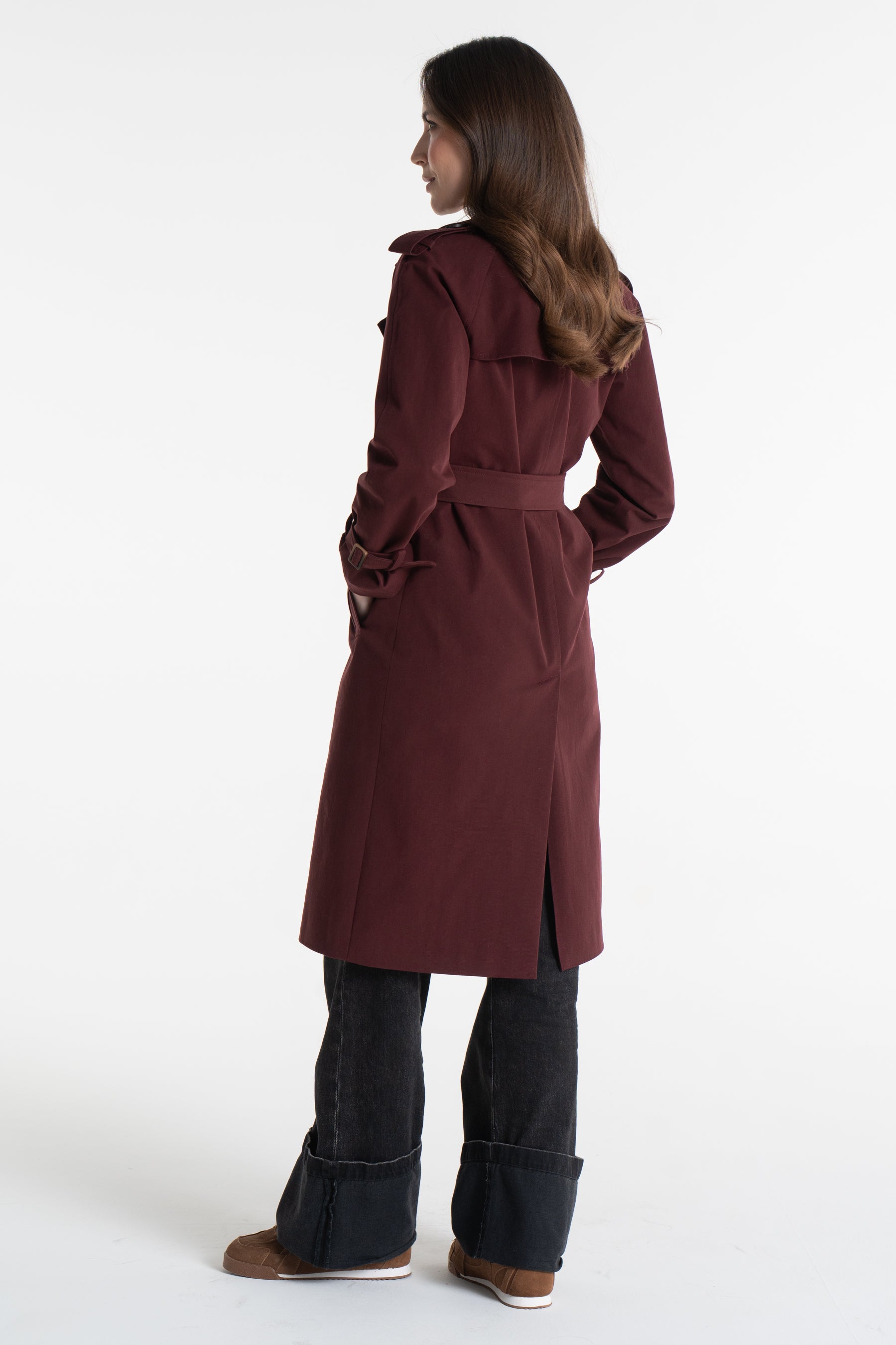 Trencz ADRIANNA midi bordowy