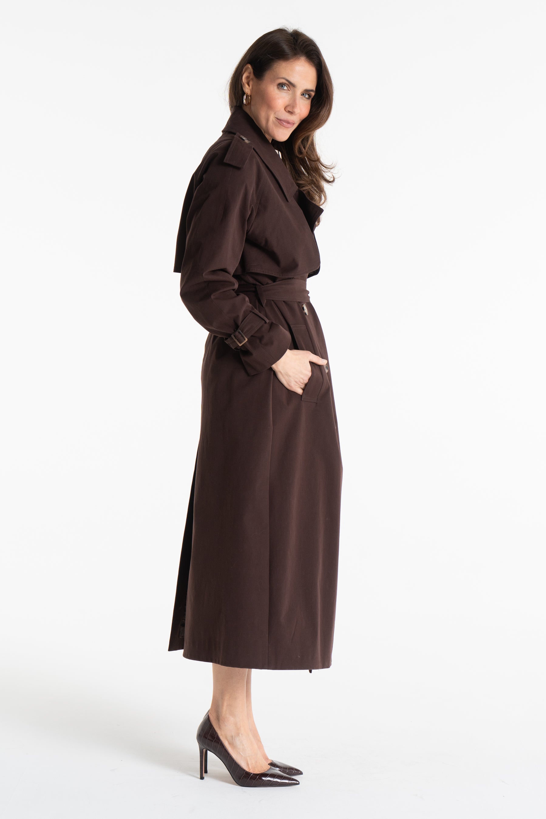 Trencz CYNTIA ciemna czekolada