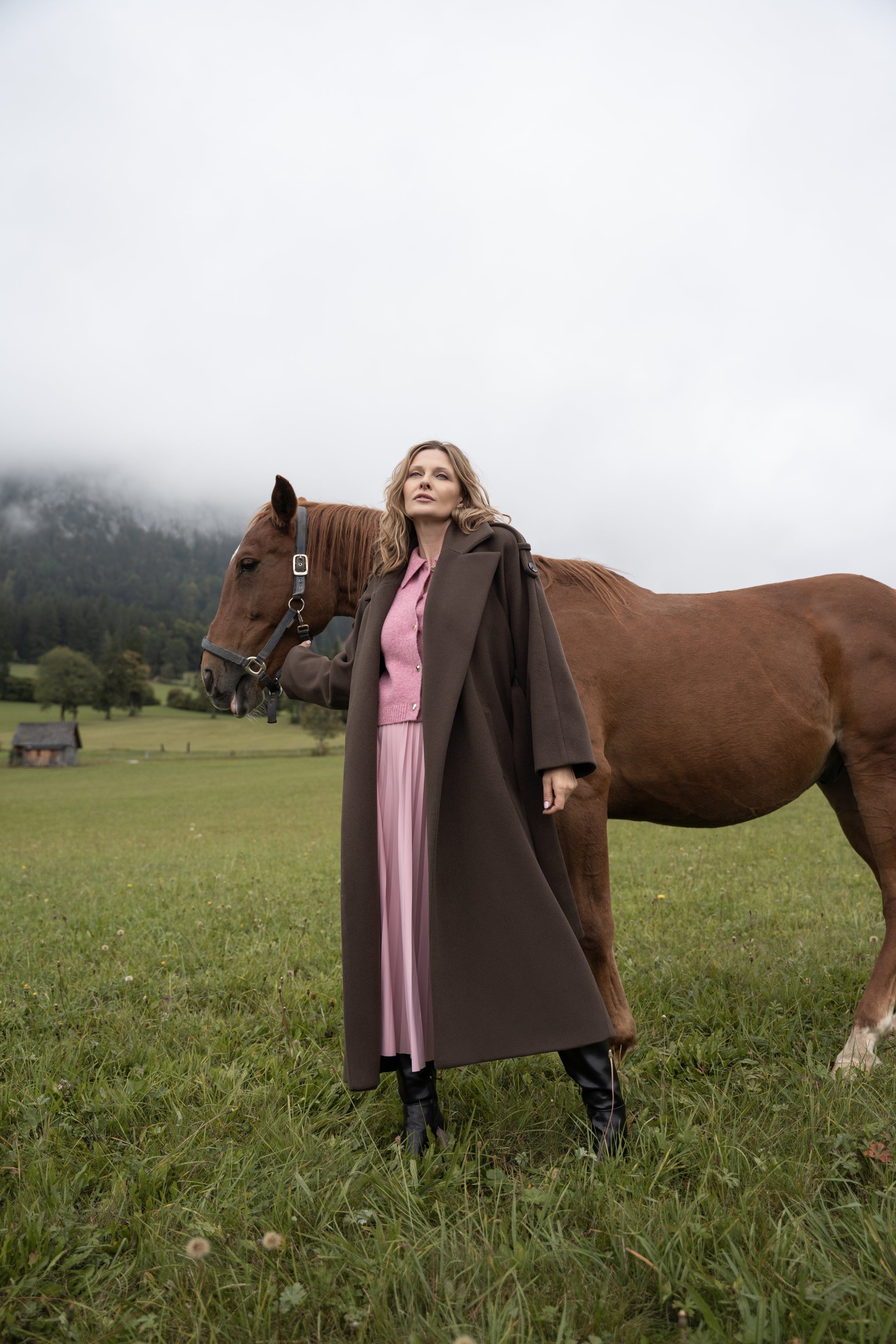 Aliana Chocolate Alpaca Coat - salme.pl