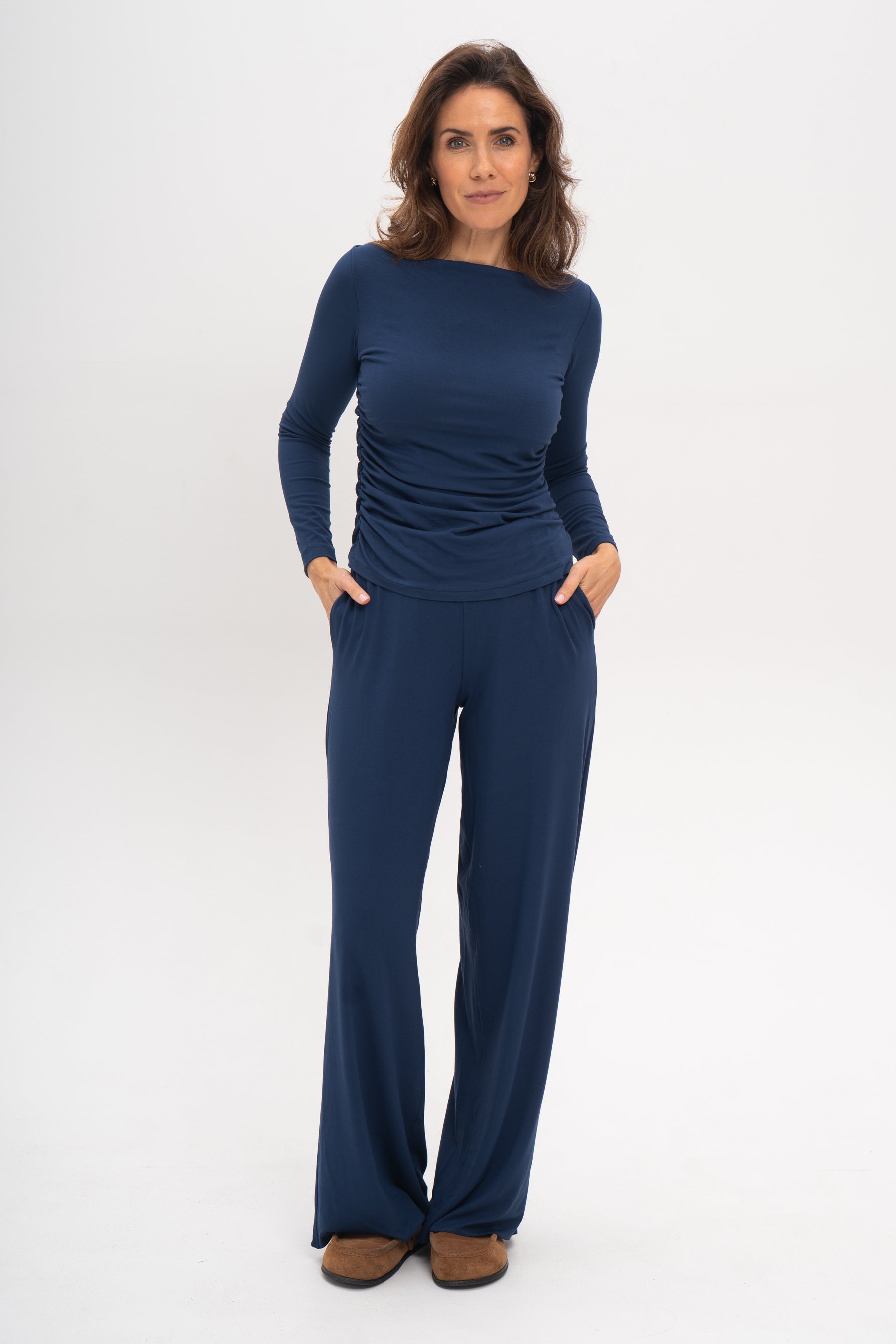 Olga long navy blue trousers
