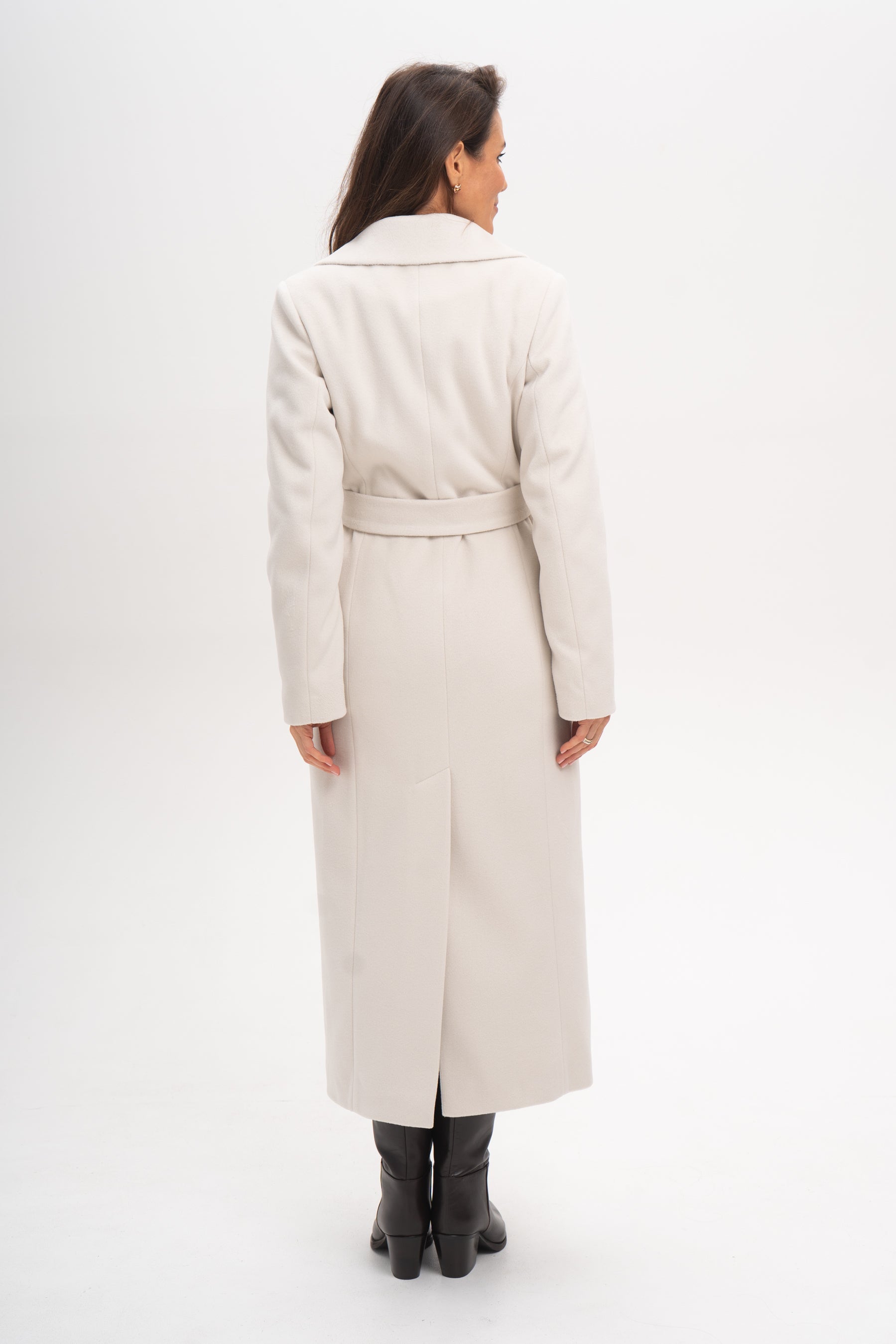 VERONA maxi ecru coat