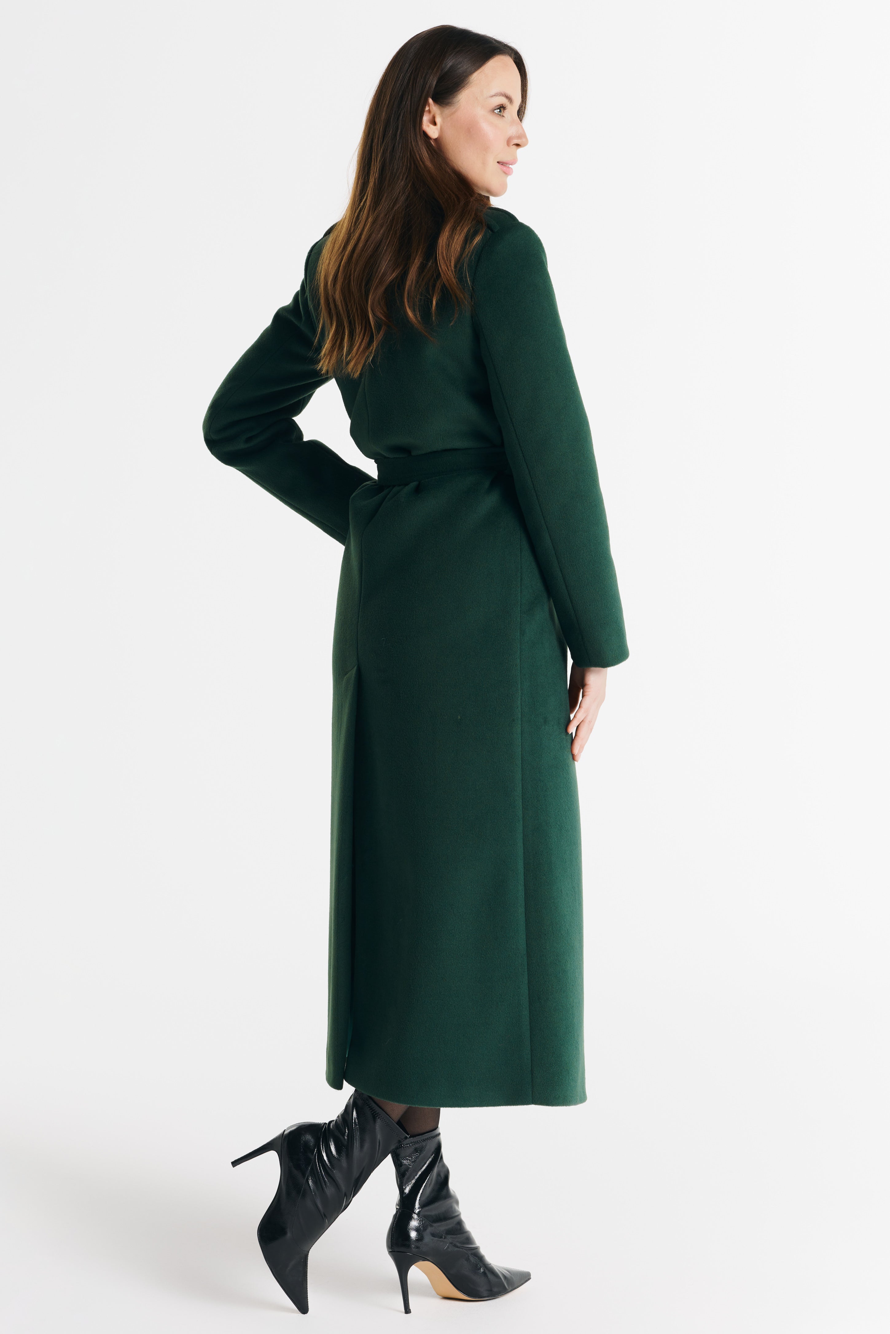 LILIANA green coat