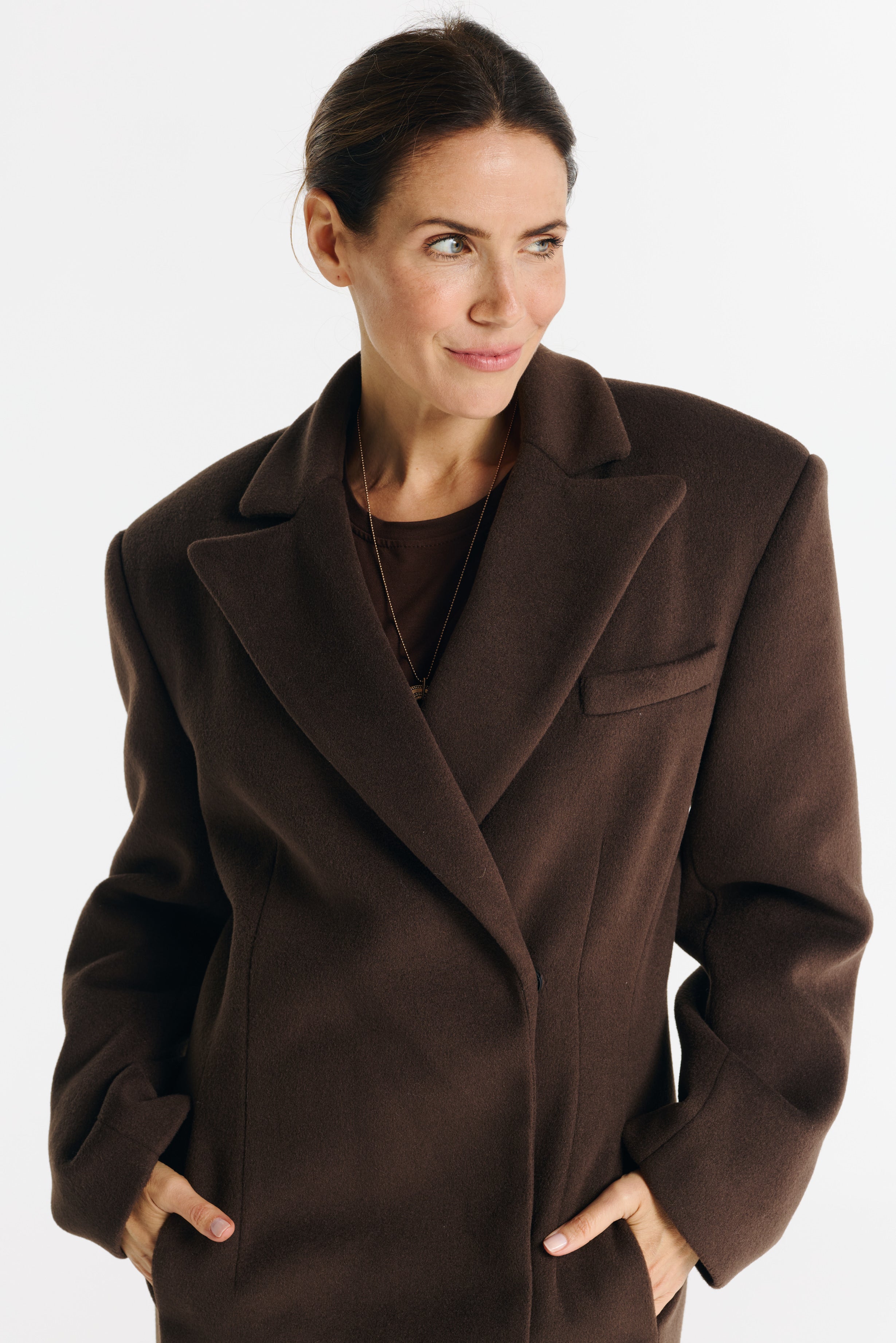 FRANKIE chocolate coat