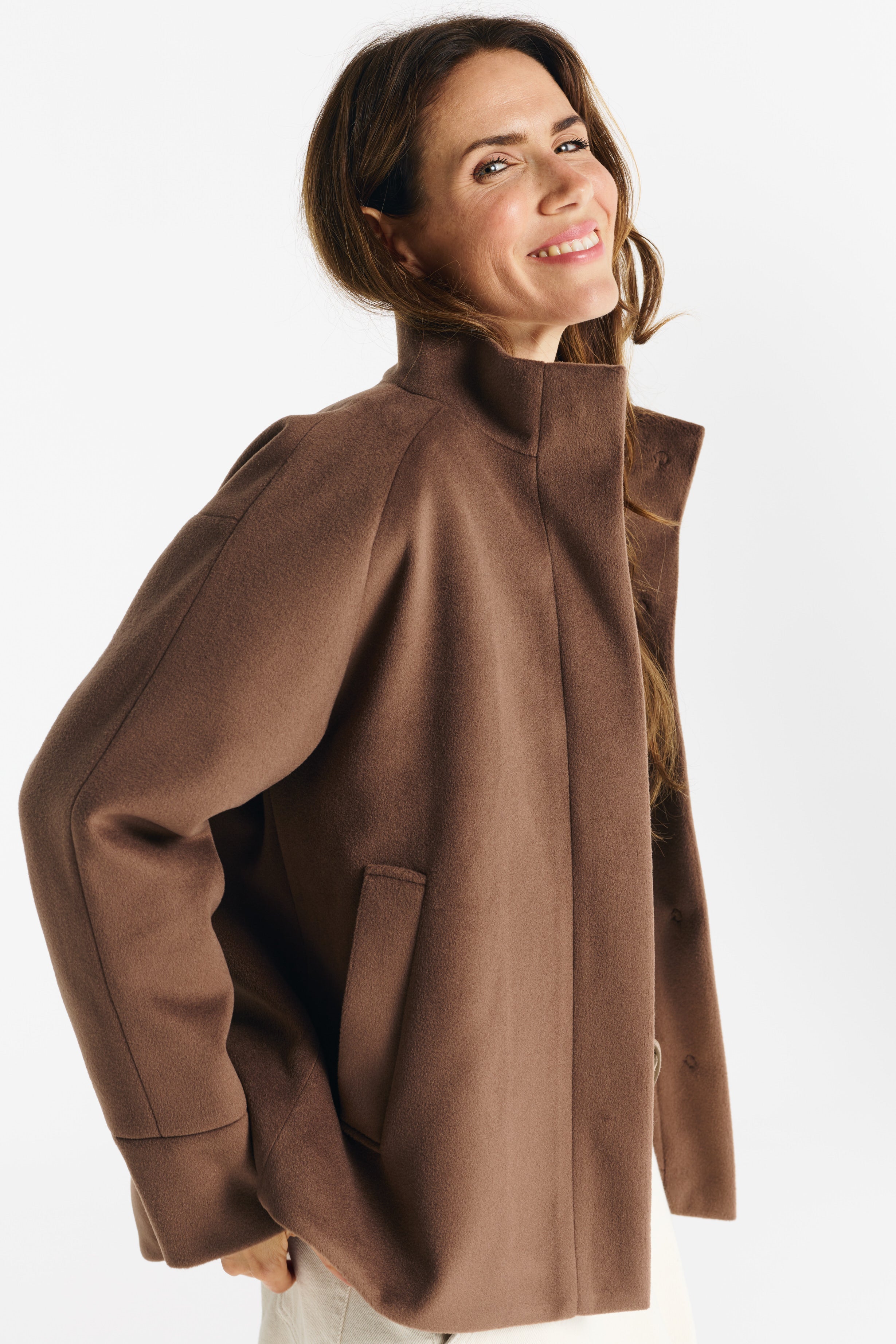 SARA jacket light chocolate