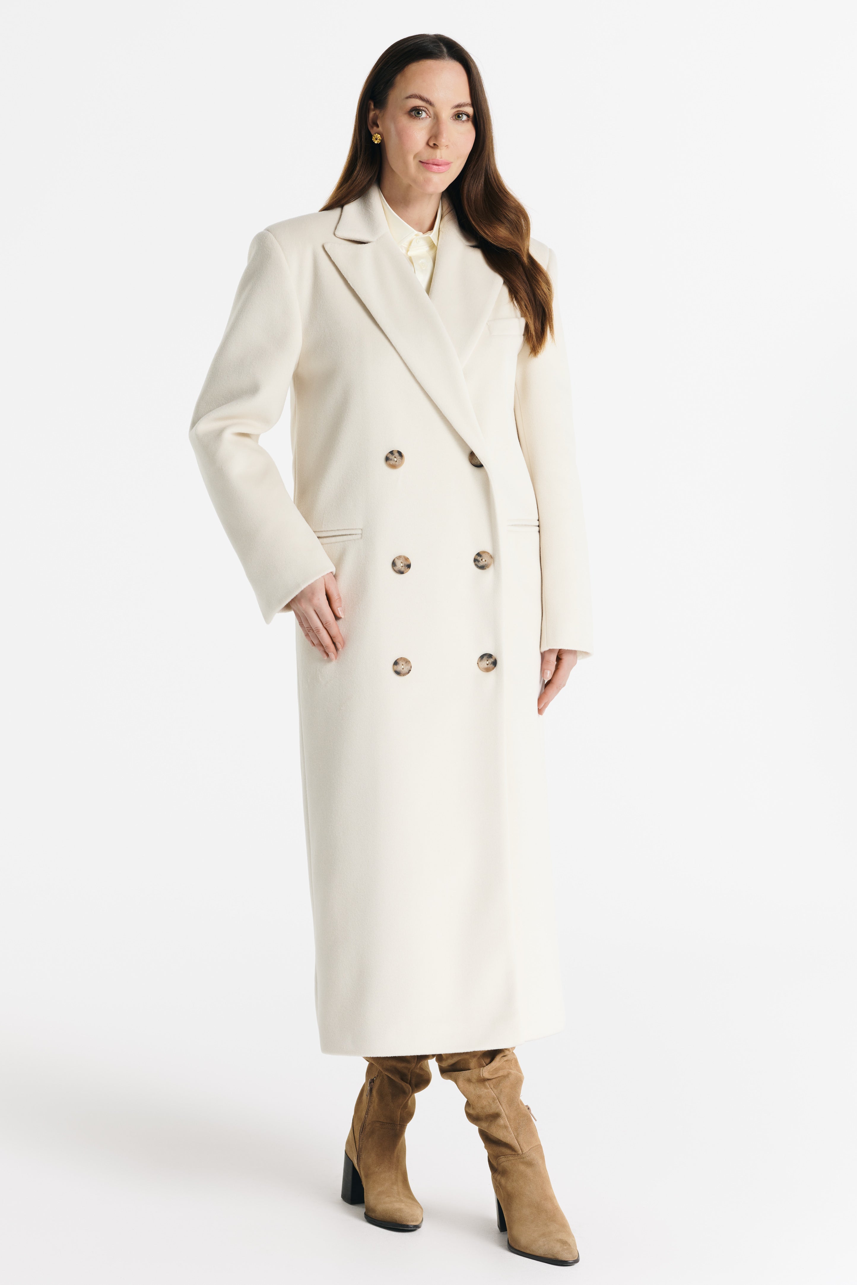 MAGDA ecru coat