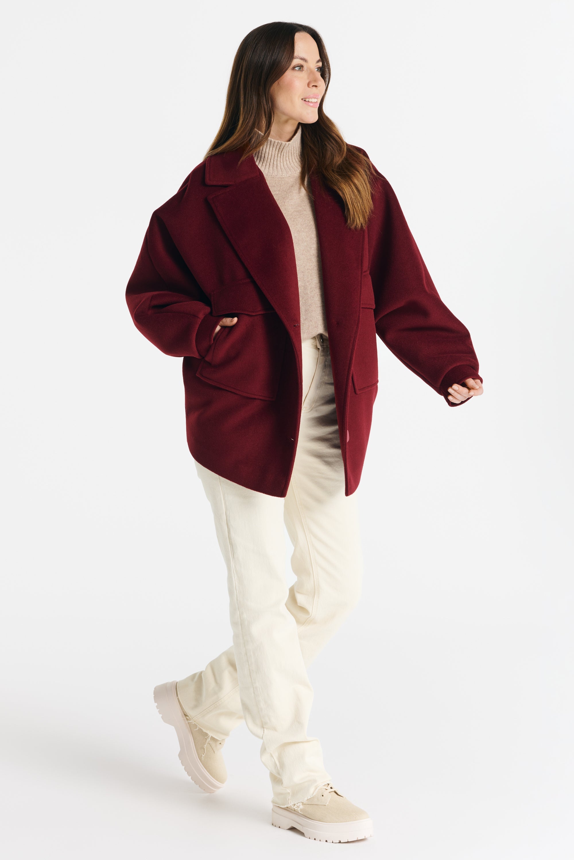 OMENA coat burgundy
