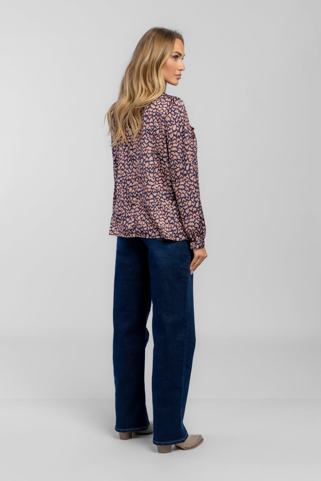 ARIA leopard blouse navy blue