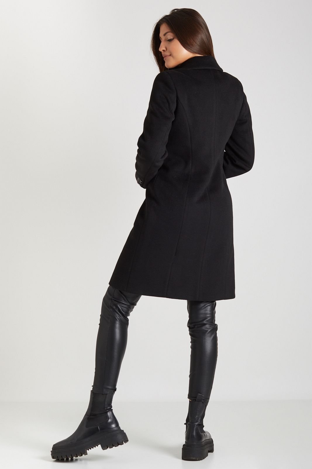 KORNELIA black alpaca coat