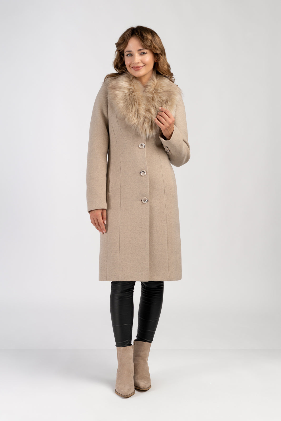 SONA beige coat