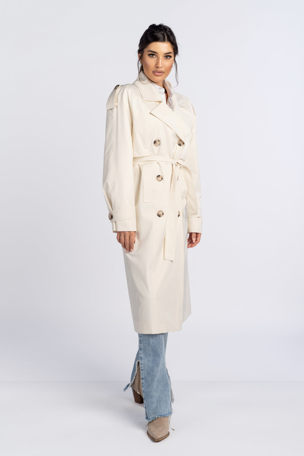 AMANDA ecru trench coat